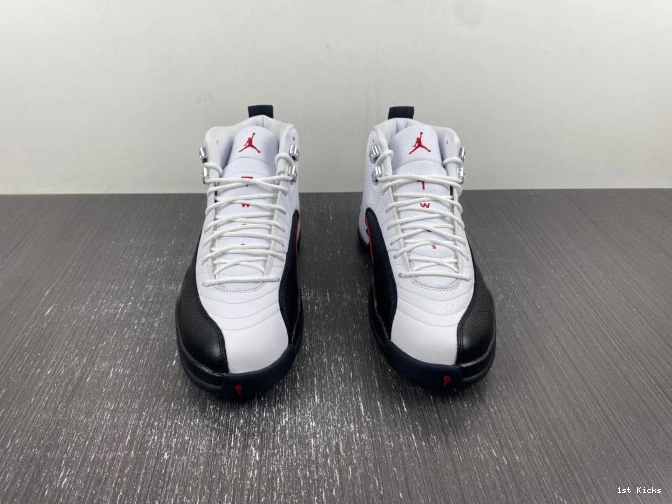 1st Kicks Shoes Taxi CT8013-162 Jordan Red 12 Air 0818